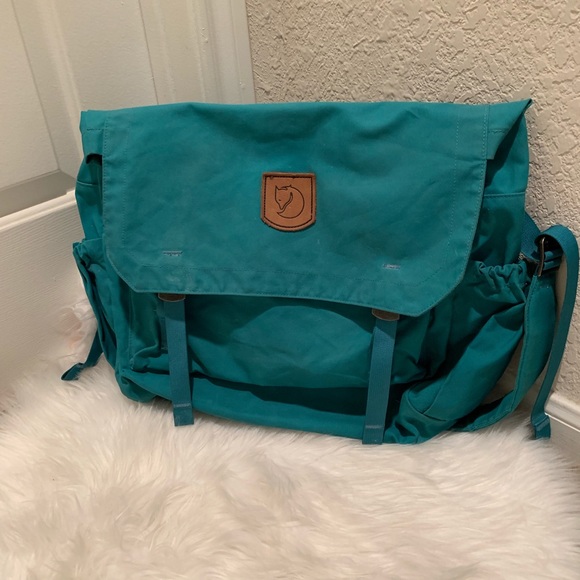 Fjallraven Handbags - Fjallraven, water repellent messenger bag